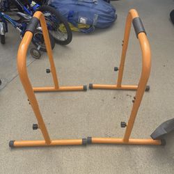 Adjustable Dip Bars.       20 Dollars 