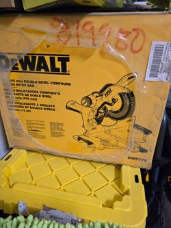 DeWalt DWS779 Miter Saw and Stand DWX723