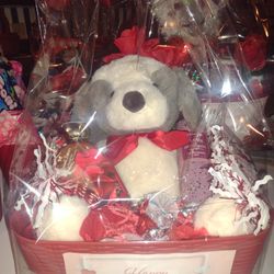 Bath&Body Works Valentine's gift baskets