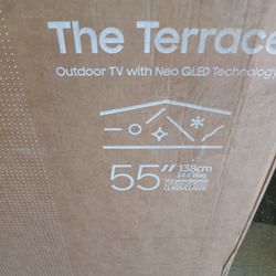 SAMSUNG 55" INCH QLED 4K LST7D OUTDOOR WATER TV.