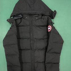 Canada Goose Wyndham Red Label Hooded Puffer Jacket Black Unisex Winter Coat