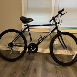 Murray  Baja 18 Speed  Mountain Bike With Wide Seat 