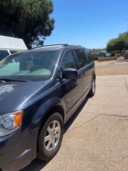 2008 Chrysler cross country