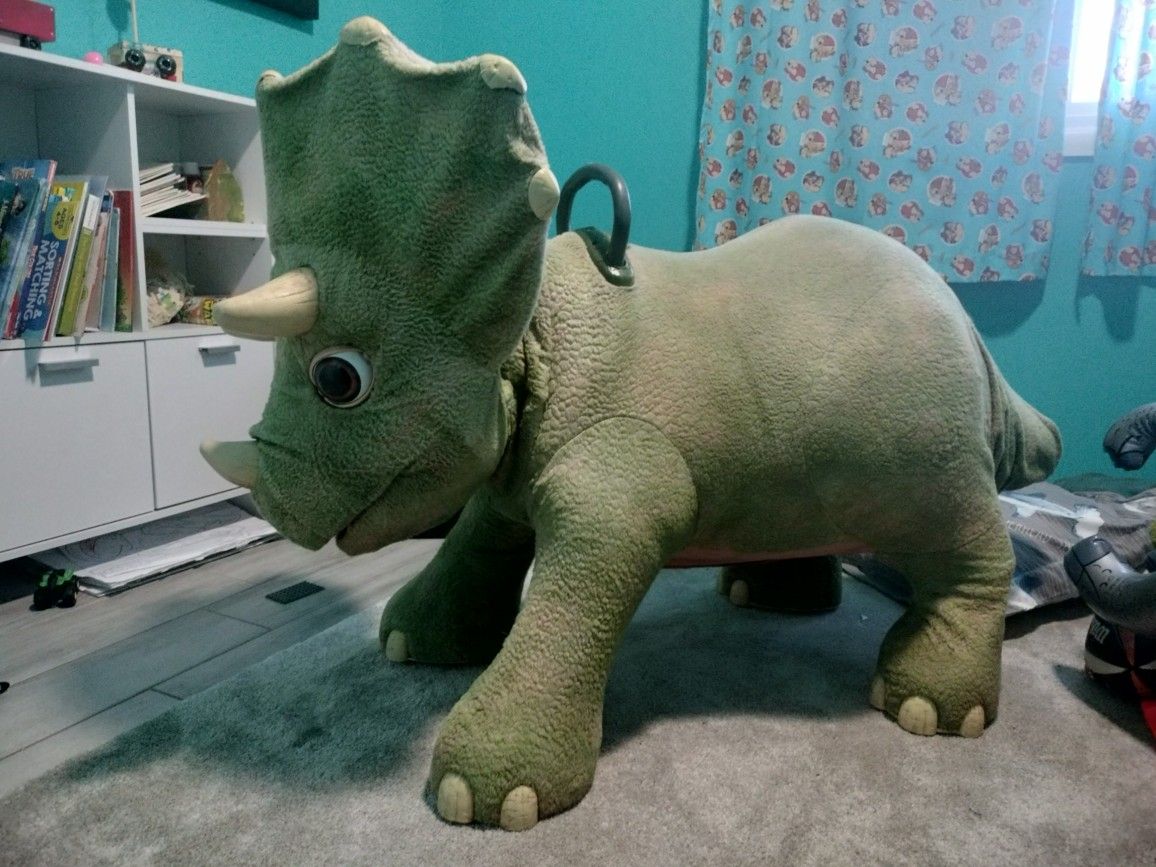 Playskool Kota Triceratops Dinosaur
