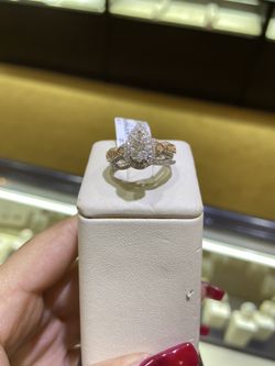 14k gold two tone ring with 1ct diamonds for a good price!! Bridal set