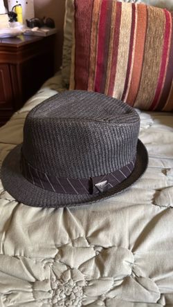 Guess fedora hat