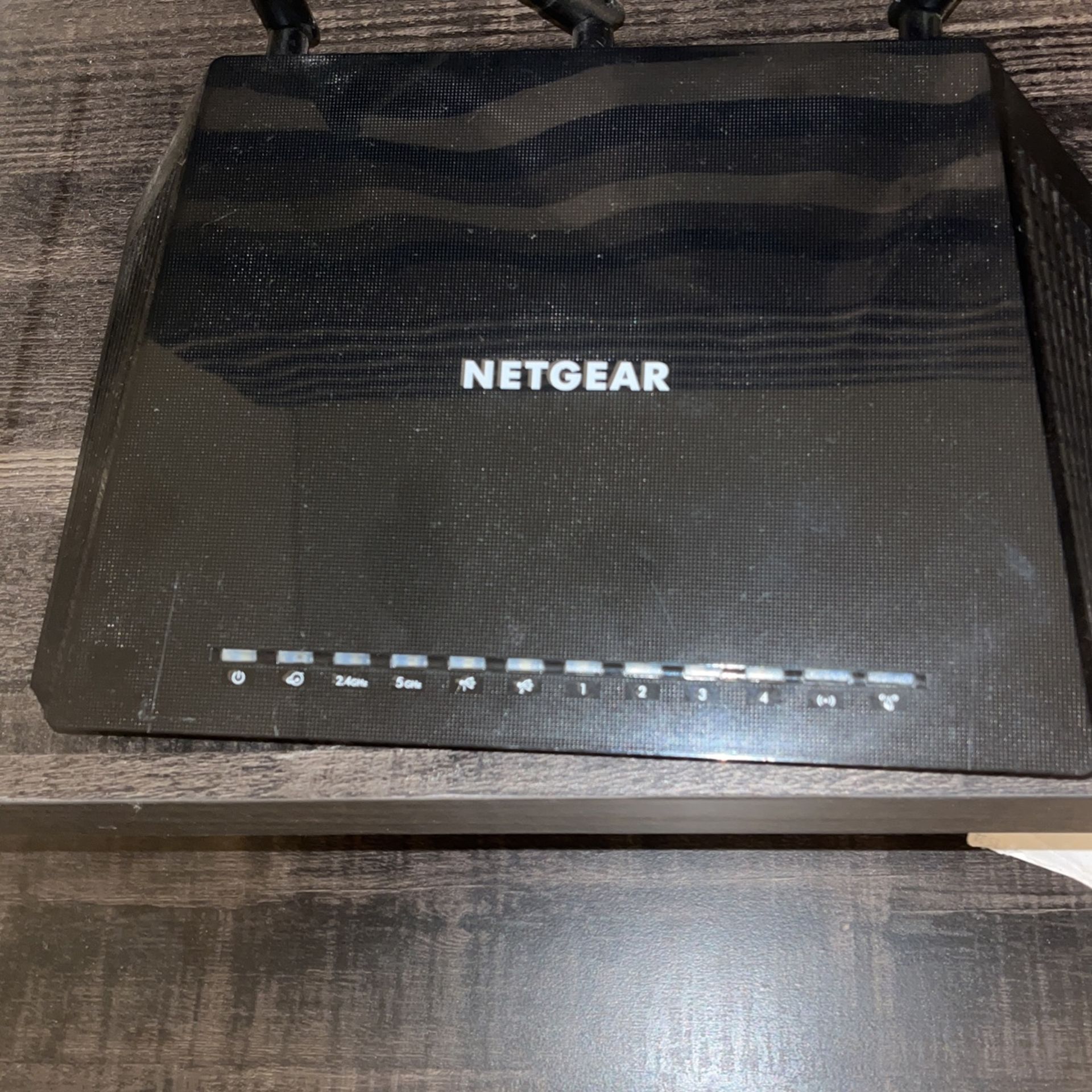 Netgear AC1750 Smart router