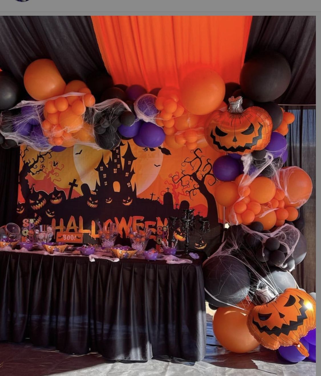 Halloween Balloon Setup