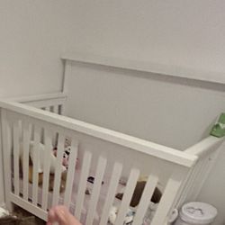 Baby Crib 