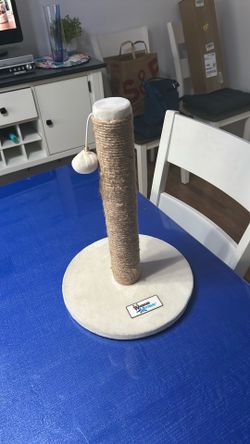 Kitty Scratch Post - Near New -
