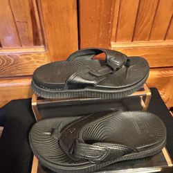 Kuailu Men’s Orthopedic Flip-Flop