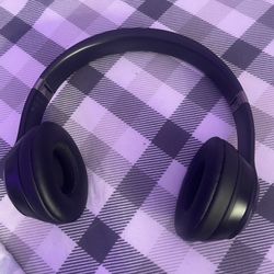 Beats Solo 4