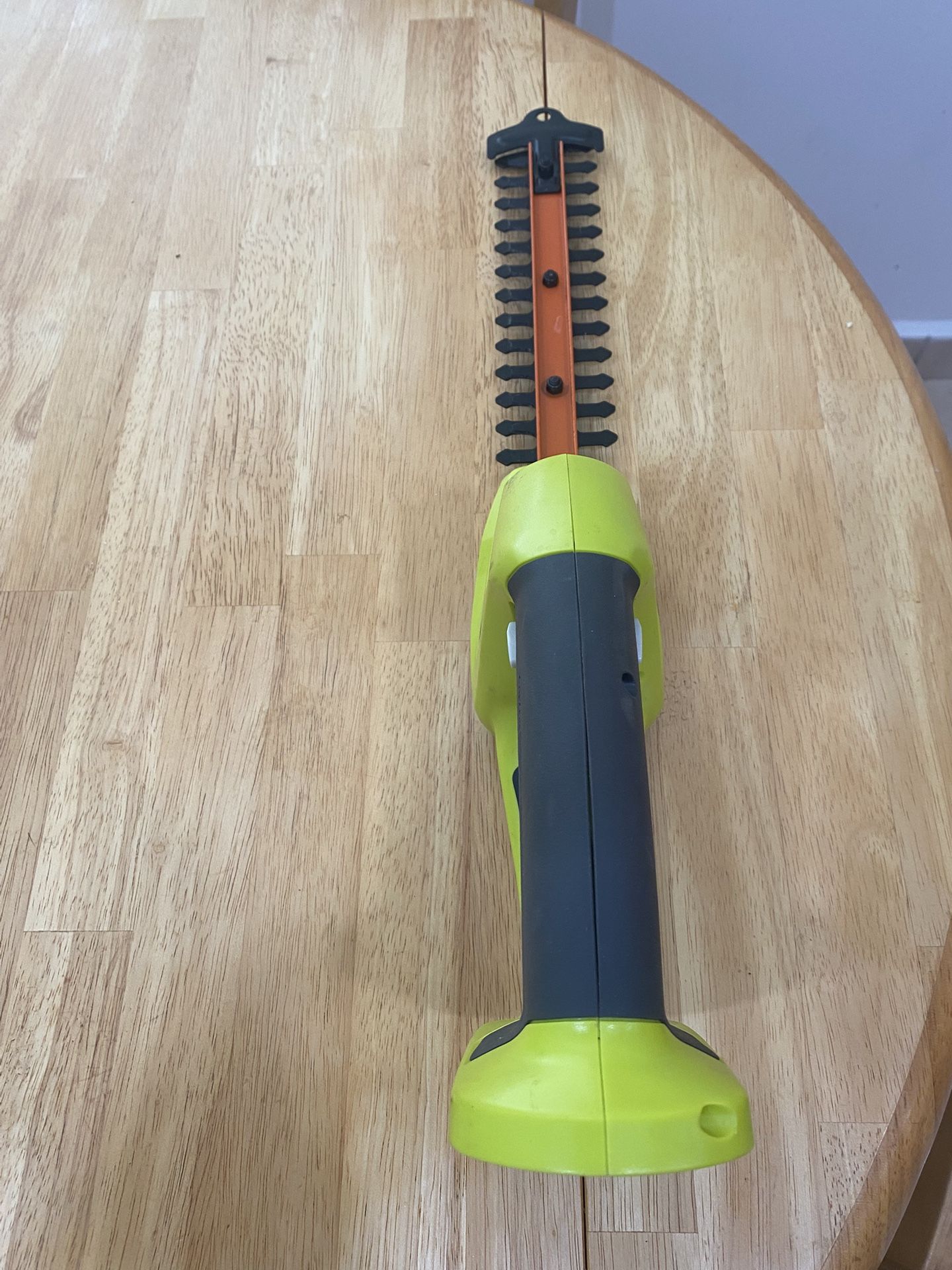 Ryobi 18V Shrubber (Tool Only)