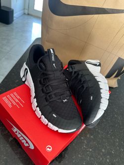 NIKE FREE METCON 5