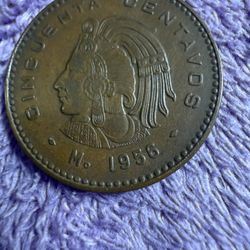 50 Centavos Mexicanos 
