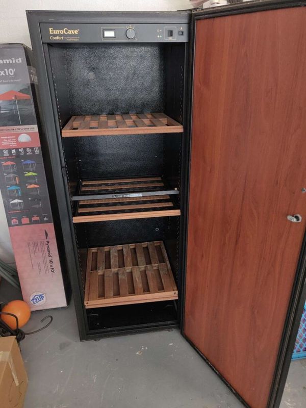 EuroCave wine cellar/wine cooler for Sale in Houston, TX OfferUp
