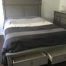 New- Queen Size Bedroom Set, Mattress Included $500 OBO