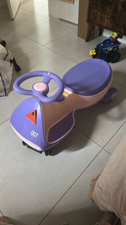 FanttikRide New With Bluetooth Electric Wiggle car Kid