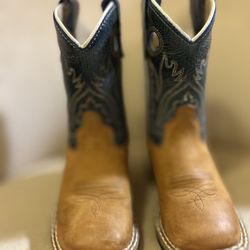 Boys Boots / Cody James Size 6.0-D