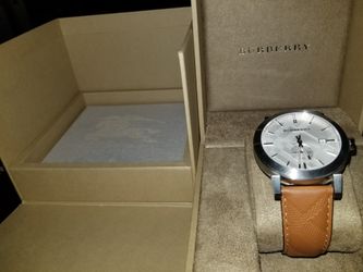 Burberry Watch!!!! Like new