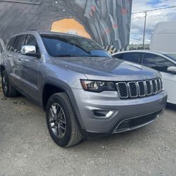 2020 Jeep Grand Cherokee