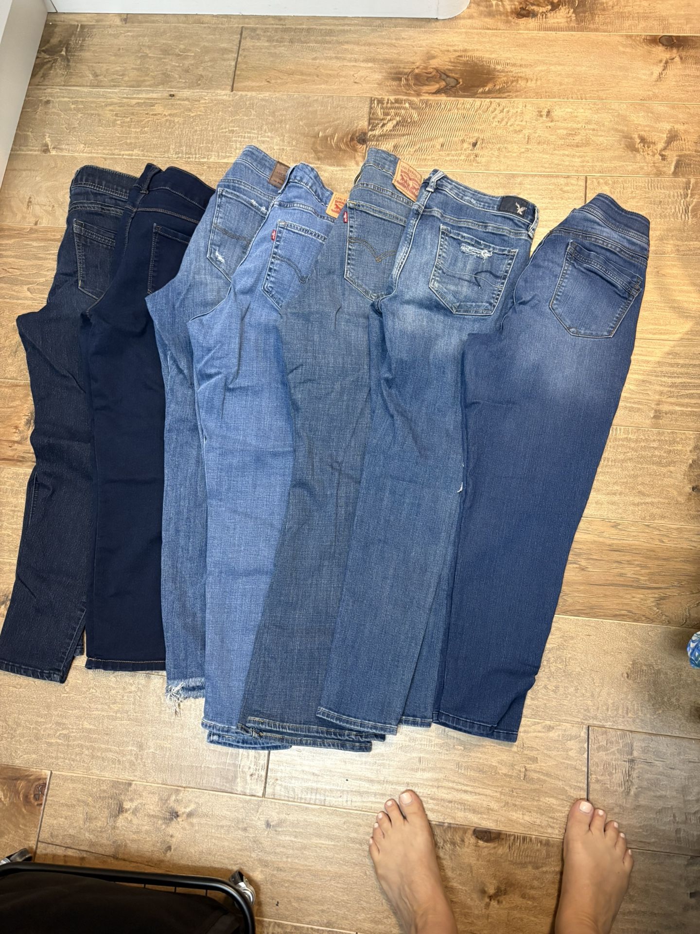 Women’s Jeans Size 10-12