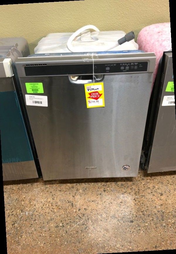 Brand New Whirlpool Dishwasher (Model:WDF520PADM)