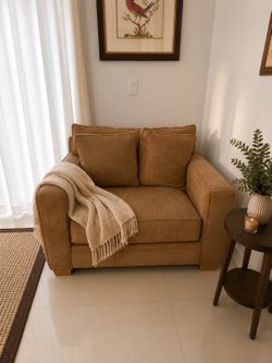 🔥 American Signature Oversized Chair-Delivery Available🚚