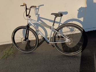 Crew 29er bmx
