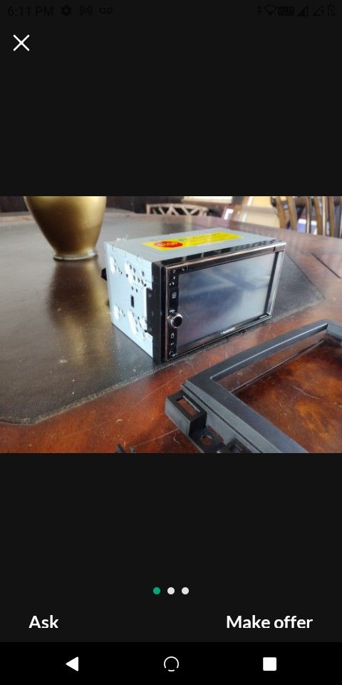 CAR STEREO IN DASH