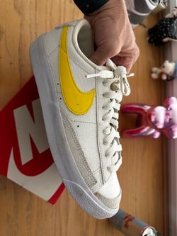 : Nike Blazer Low '77 (GS) - Summit White / Opti Yellow - Size 7Y (Women's 8.5)