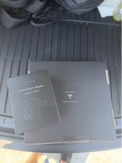 Tesla Mobile Connector/Adapter