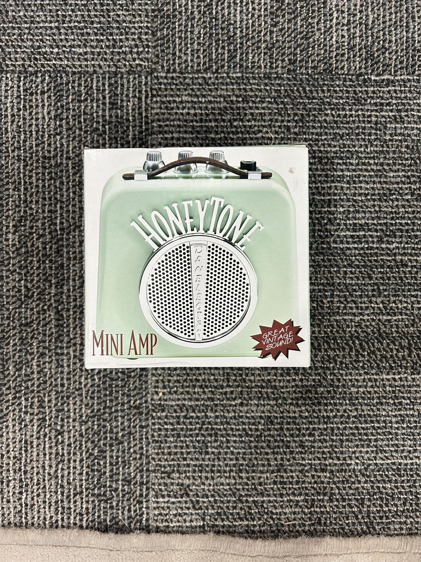 HoneyTone Mini Amp By Danelectro