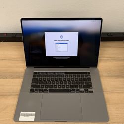 16" MacBook Pro Touchbar 500GB SSD*16GB RAM*2.6Ghz Intel 6 Core i7 