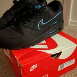 Nike Air max 90 Black University Blue SZ 11 ( FJ4218 - 001 )