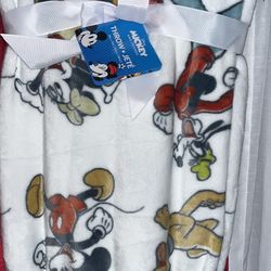 Mickey Throw