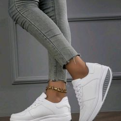 New With Tags High-quality Brand Woman's Training Shoes Size 10 A  Mix Of Comfort And Style $35 Pick Up At Country Club And Grant Check Out All Pictur