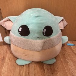 Grogu Jumbo Squishmelo