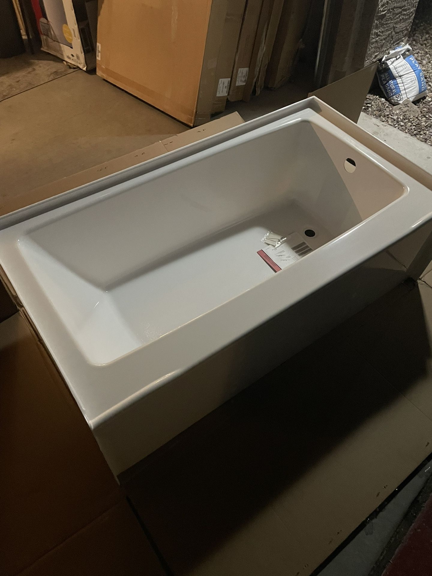 Delta Classic 500 60 in. x 32 in. Alcove Deep Soaking Bathtub with Right Drain in High Gloss White