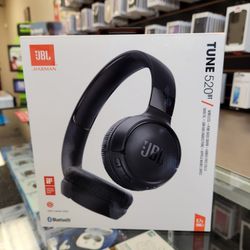 JBL 520 BT Wireless Headphones | Store Pick Up Only 