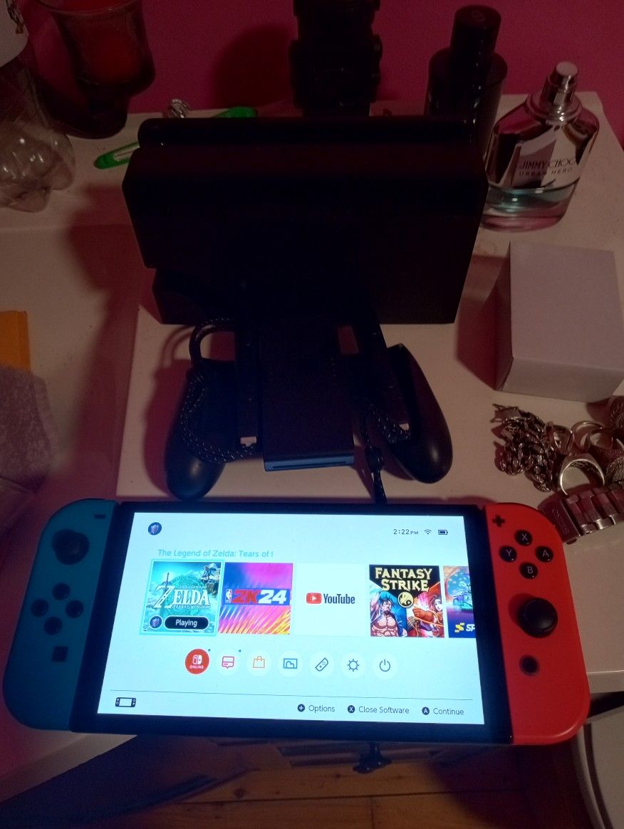 Nintendo Switch