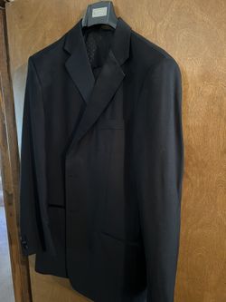 Caravelli Tuxedo Suit