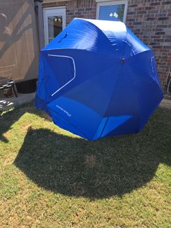 Sport-Brella XL in blue color, used once great condition