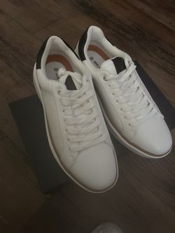 Zapatos Bruno Marc Dos Colores Blanco Y Beis Size 9 Nuevos En Caja $25 O Obo