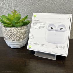Air Pods Gen 3