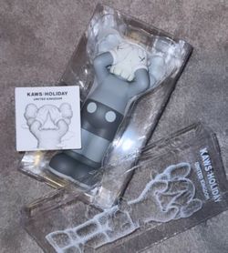 Kaws Holiday - Grey