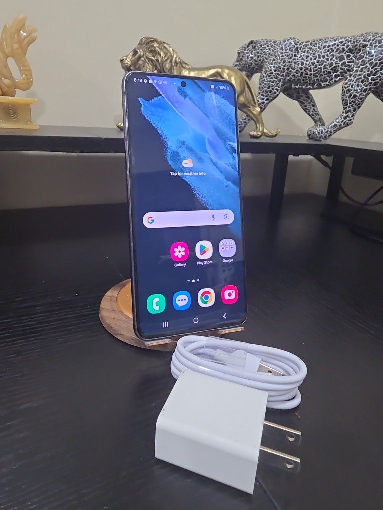 Unlocked Samsung Galaxy S21 