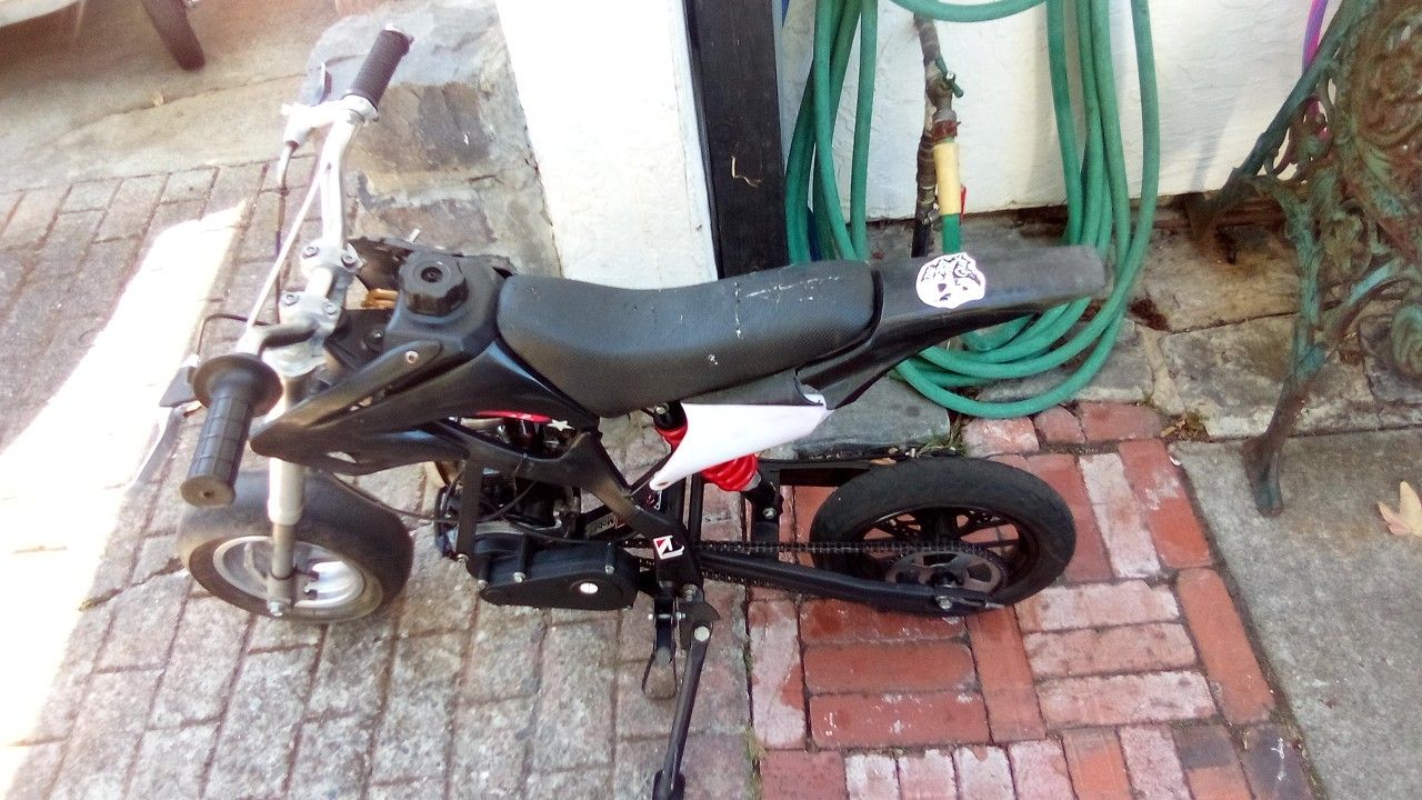 Pocket Bike