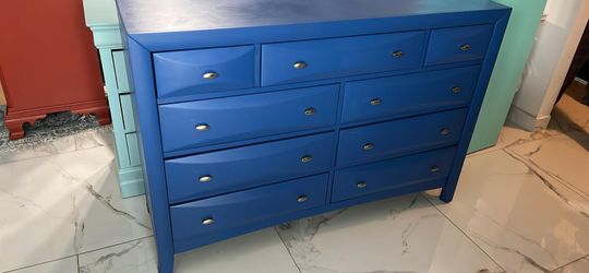 Blue 9-Drawer Dresser