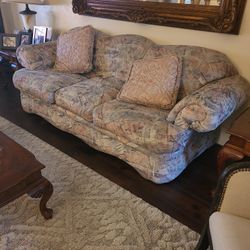 Loveseat & Sofa Set 